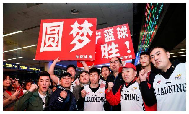 包含强强对决，一场激烈大战引无数球迷狂热的词条